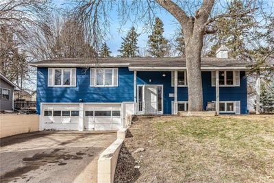 /international/us/517-woodley-street-e-northfield-mn-110098297005/