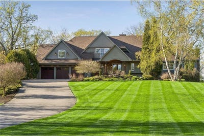 /international/us/1001-wildhurst-trail-orono-mn-110108019333/