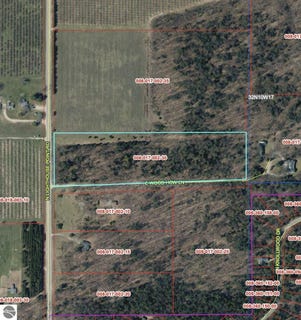 /international/us/00-n-lighthouse-point-road-northport-mi-110108479850/