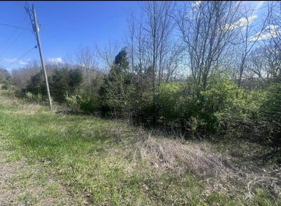 /international/us/tom-hackley-road-stanford-ky-110104852746/