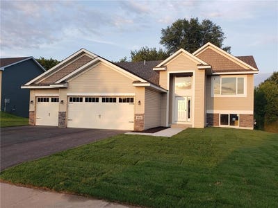 /international/us/13077-11th-avenue-s-zimmerman-mn-110106061900/