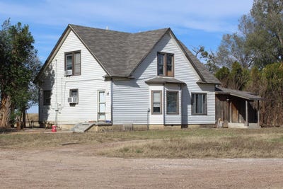 /international/us/170669-e-county-road-32-laverne-ok-110103364502/