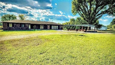 /international/us/112416-s-4730-rd-muldrow-ok-110107483818/