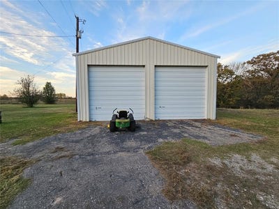 /international/us/517-county-road-1944-emory-tx-110101075843/