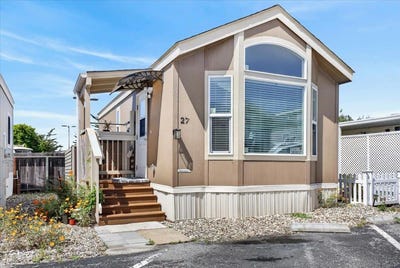 /international/us/835-kimball-ave-27-seaside-ca-110108129320/