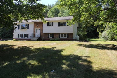 /international/us/445-waterville-road-skowhegan-me-110101807851/