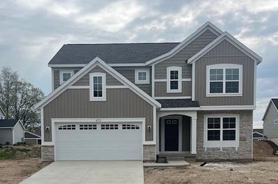 /international/us/670-lincoln-lawns-drive-nw-grand-rapids-mi-110107964089/
