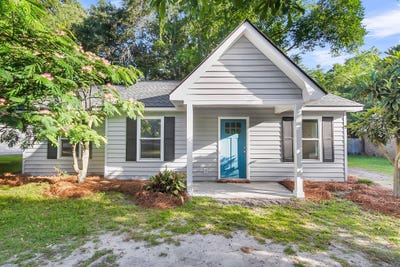 /international/us/232-germantown-road-summerville-sc-110108356933/