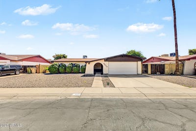 /international/us/4633-w-lawrence-lane-glendale-az-110120086921/