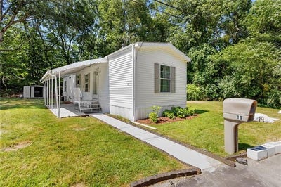 /international/us/979-toll-gate-road-warwick-ri-110101195870/?lang=zh-tw