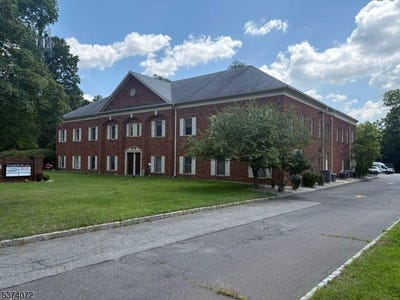 /international/us/1952-us-highway-22-bridgewater-twp-nj-110101242763/