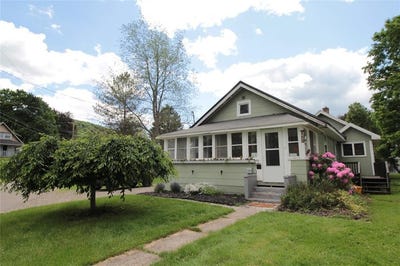 /international/us/317-myrtle-street-vestal-ny-110108580566/