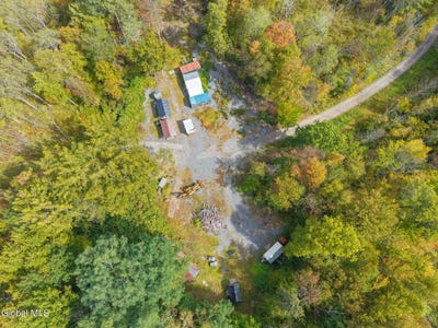 /international/us/332-hammondtown-road-amsterdam-ny-110102976353/
