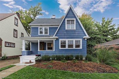 /international/us/2092-hampstead-road-cleveland-heights-oh-110120621513/