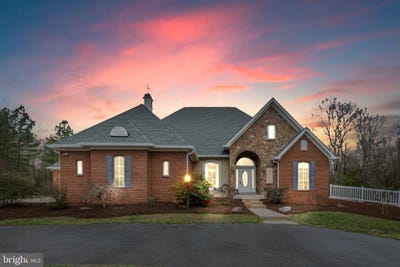 /international/us/18134-green-boulevard-king-george-va-110100028549/