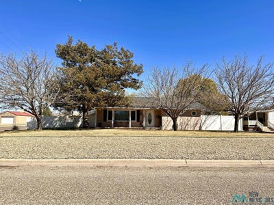 /international/us/1401-s-main-ave-portales-nm-110106919026/