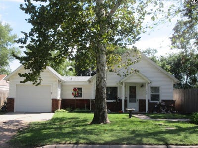 /international/us/104-n-peabody-st-nickerson-ks-110107882414/