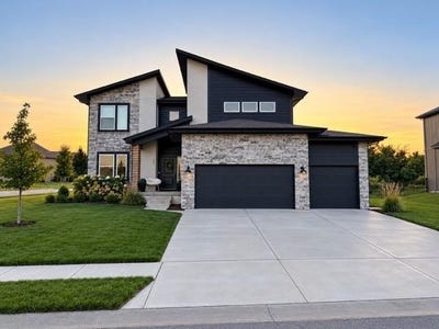 /international/us/801-bridgeshire-drive-raymore-mo-110119968504/