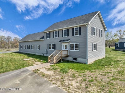 /international/us/553-colts-neck-road-farmingdale-nj-110107613882/