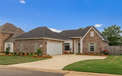 /international/us/8820-beau-chene-drive-shreveport-la-110107639027/