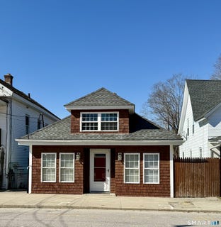 /international/us/124-s-main-street-brooklyn-ct-110107227794/
