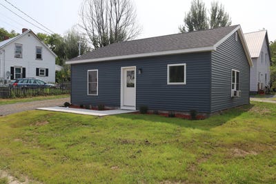 /international/us/23-milburn-street-skowhegan-me-110100566719/?lang=de