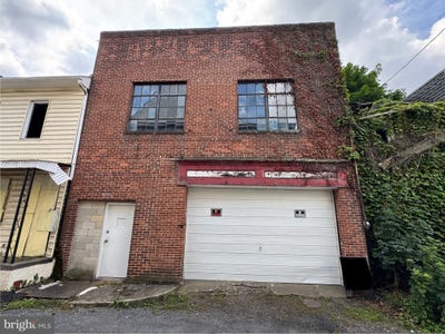 /international/us/324-w-penn-street-shenandoah-pa-110100773623/