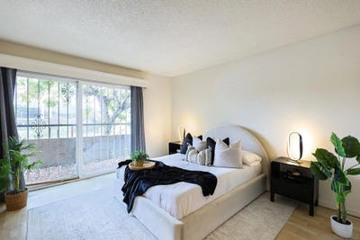 /international/us/7700-parkway-dr-la-mesa-ca-110107721786/