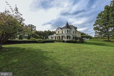 /international/us/28335-old-village-road-mechanicsville-md-110119991260/