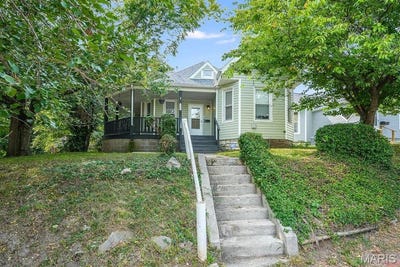 /international/us/1108-w-9th-street-alton-il-110119959045/