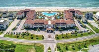 /international/us/790-new-river-inlet-road-north-topsail-beach-nc-110103292241/