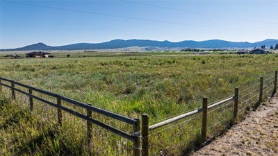 /international/us/nhn-crackerville-road-anaconda-mt-110101269579/?lang=en