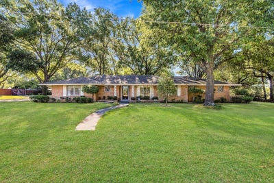 /international/us/522-old-telico-road-ennis-tx-110120418825/