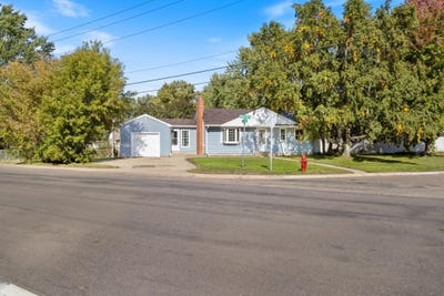 /international/us/5340-byron-avenue-n-crystal-mn-110120612865/