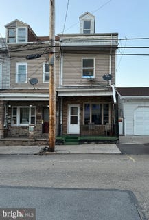 /international/us/221-e-mahanoy-street-mahanoy-city-pa-110098036429/