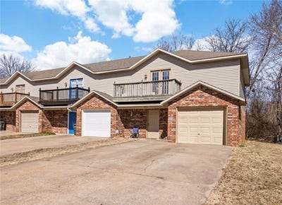 /international/us/922-peachtree-drive-fayetteville-ar-110105256672/