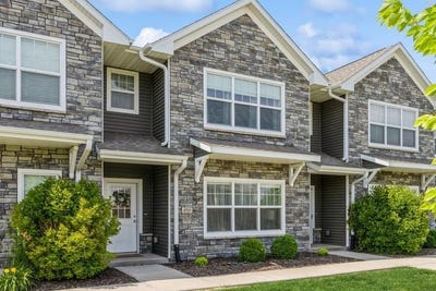 /international/us/4915-e-court-st-iowacity-ia-110100246603/