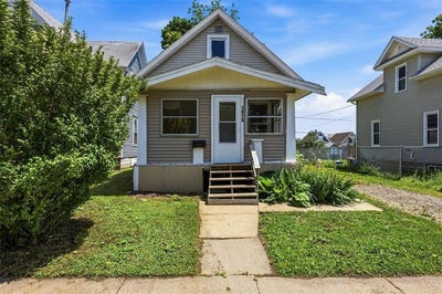 /international/us/1019-10-street-sw-cedar-rapids-ia-110108467429/