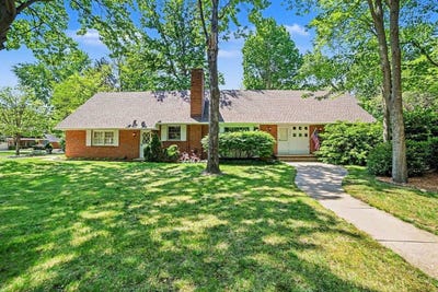 /international/us/5609-evergreen-street-midland-mi-110108549253/