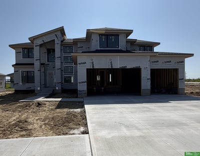 /international/us/5407-n-213th-street-elkhorn-ne-110108887262/