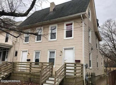 /international/us/621-e-pine-street-millville-nj-110107277879/