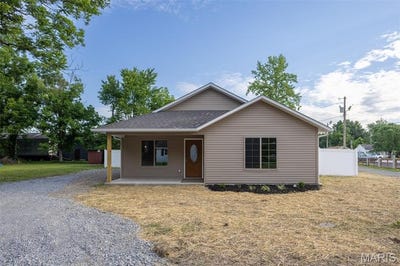 /international/us/poplar-bluff-mo-110108635881/