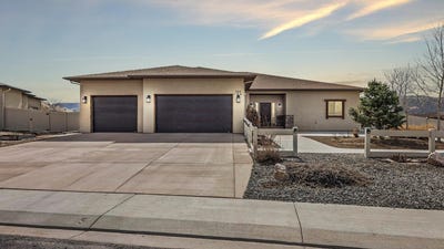 /international/us/944-adobe-view-way-fruita-co-110106469325/