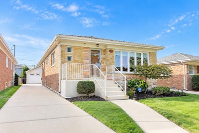 /international/us/8329-w-sunnyside-avenue-norridge-il-110120459962/