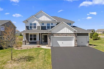 /international/us/19171-impala-avenue-lakeville-mn-110107733938/