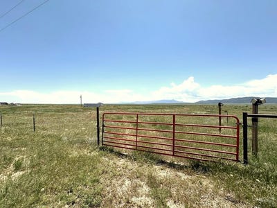 /international/us/22960-black-hills-dr-trinidad-co-110103249108/