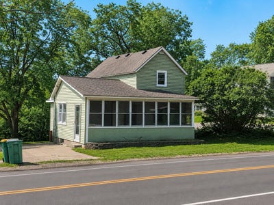 /international/us/1362-main-street-houlton-wi-110108335353/