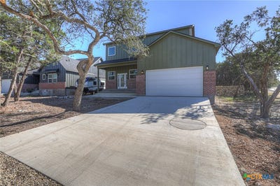 /international/us/118-crazy-cross-road-wimberley-tx-110120422591/