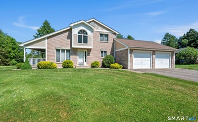 /international/us/220-coleman-road-middletown-ct-110108207268/
