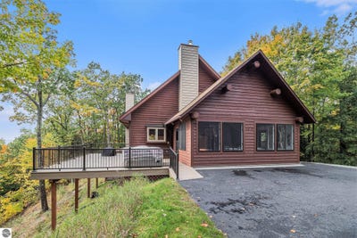 /international/us/5959-la-canada-harbor-springs-mi-110103072434/